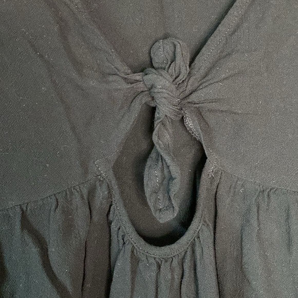 Kimchi Blue keyhole blouse - Picture 2 of 3